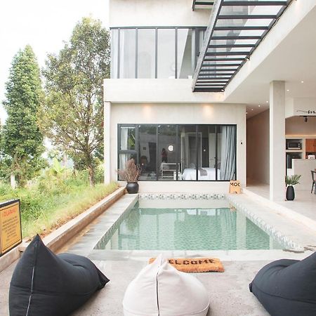 villa moo Puncak Esterno foto