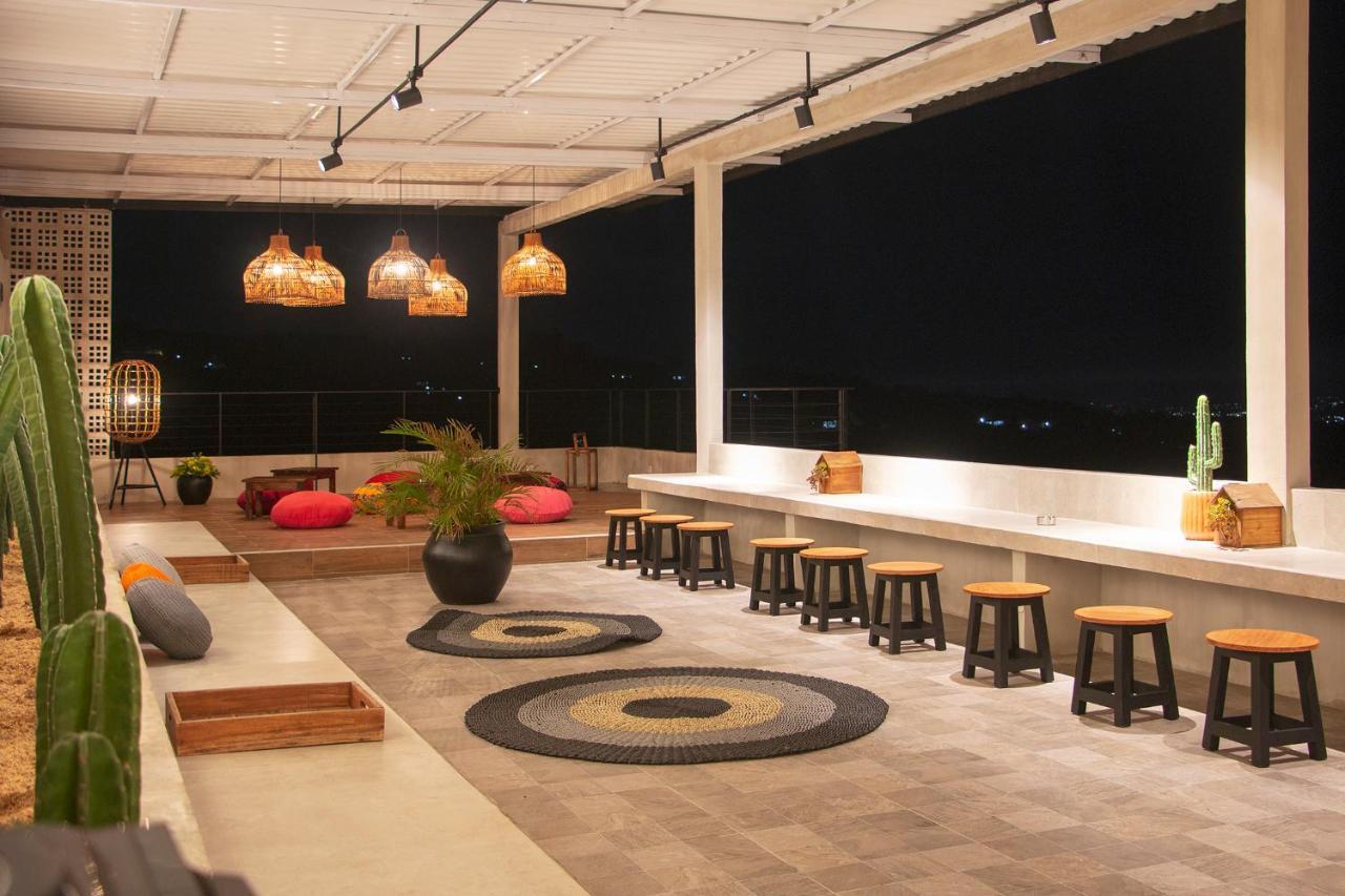 villa moo Puncak Esterno foto