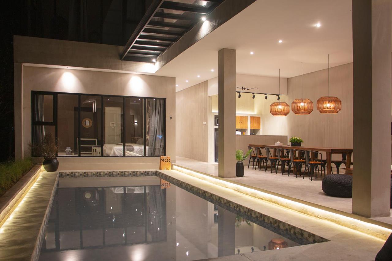 villa moo Puncak Esterno foto