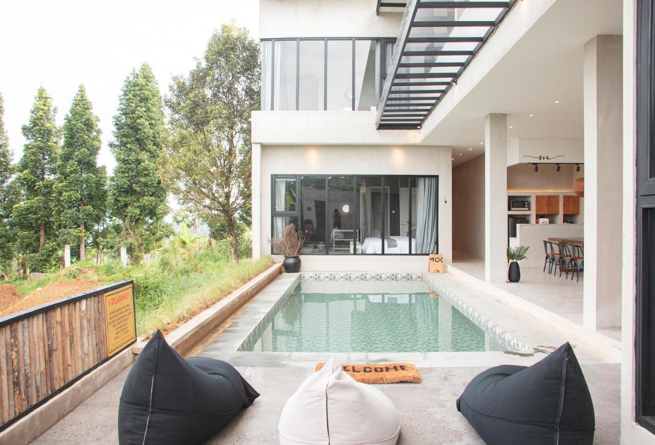 villa moo Puncak Esterno foto